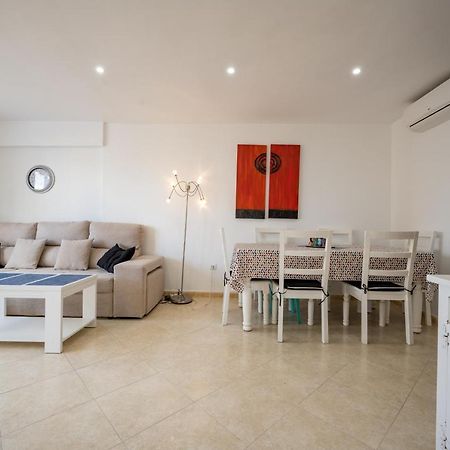 Beautiful 2 Bedrooms Apartment In Agua Mundo Benidorm Luaran gambar